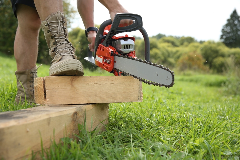 How to Sharpen a Chainsaw Blade with an Electric Sharpener